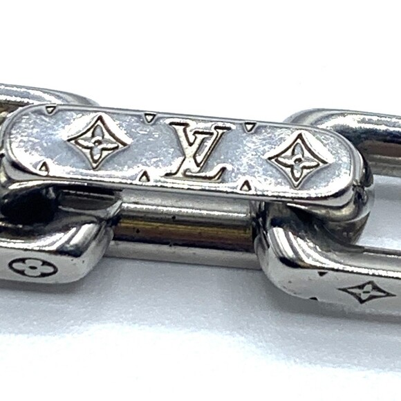 LOUIS VUITTON Monogram Charm Bracelet - Picture 7 of 7